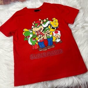Nintendo Youth Boy Size 7-8 Yrs Red Super Mario Characters Short Sleeve Shirt